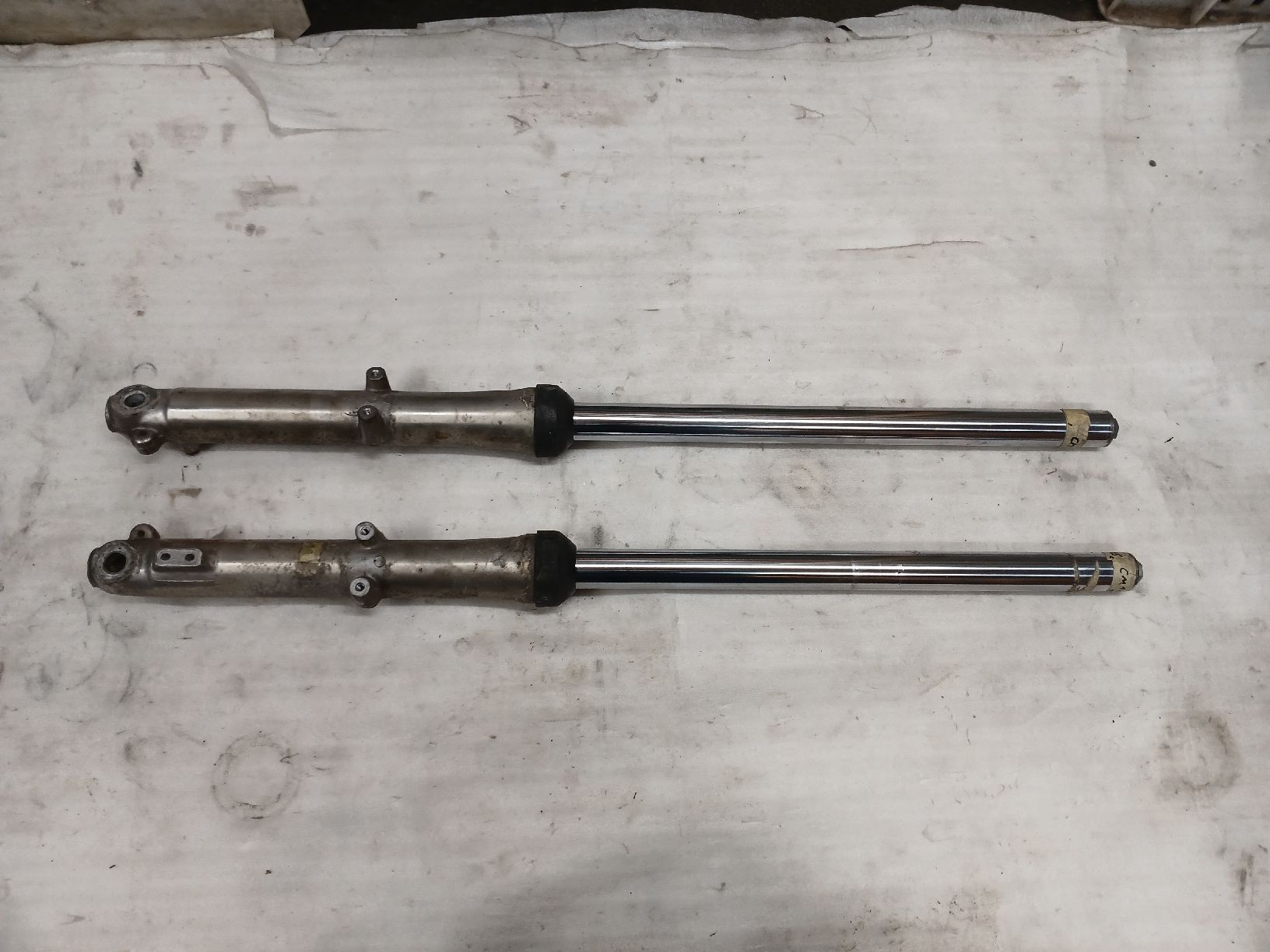 Honda Alle Motorradersatzteile: Honda CM 125 C fourche, suspension, gabel – Gebraucht aus Fey von lobanovski1 2