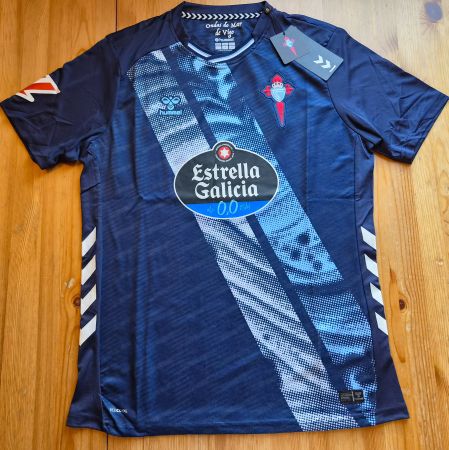 Celta Vigo Trikot Hummel NEU Grösse L Spanien Fussball