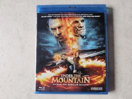 Under The Mountain  -  Vulkan der dunklen Mächte / Bluray