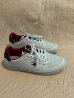 Sneakers Tommy Hilfiger , Gr. 39, Top Zustand