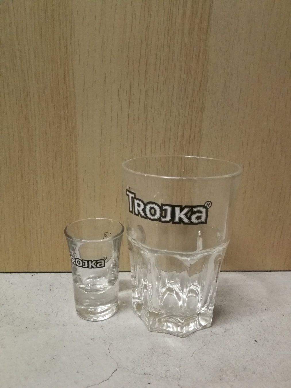 Bicchieri: Original Trojka Cocktailglas mit Shotglas – Nuovo (secondo la descrizione) da Zürich venduto da Dual-Input