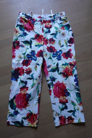 Blumenhose von Helline 40 Caprihose Sommerhose Jeans