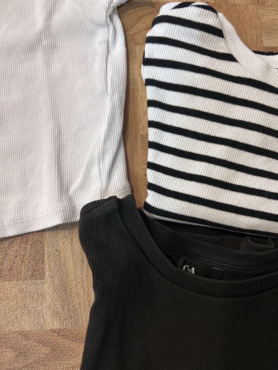 C&A Camicette, T-shirt & Top: T-Shirt 122-128 – Usato da Jona venduto da Tidy76 1