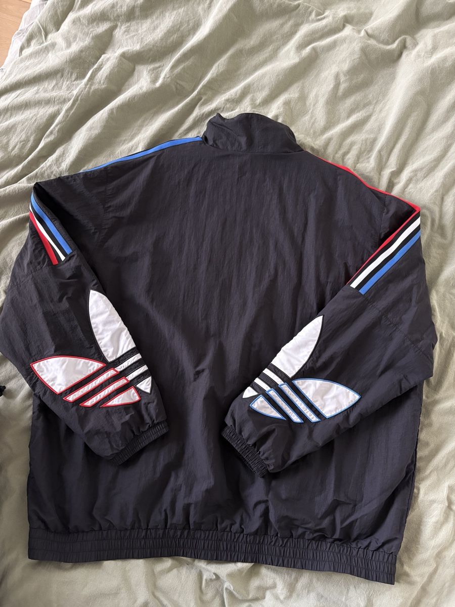 Adidas Giacche: Adidas Jacke vintage – Nuovo (secondo la descrizione) da Koblenz venduto da sam9et_ 1
