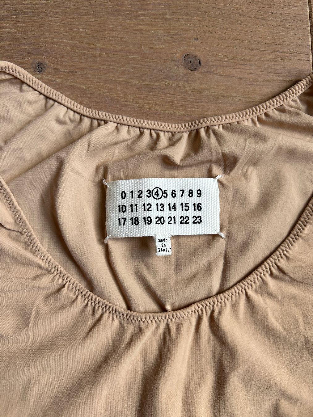 Maison Margiela Top: Maison Margiela Body FR 38 – Usato da Zürich venduto da ins_w679 2