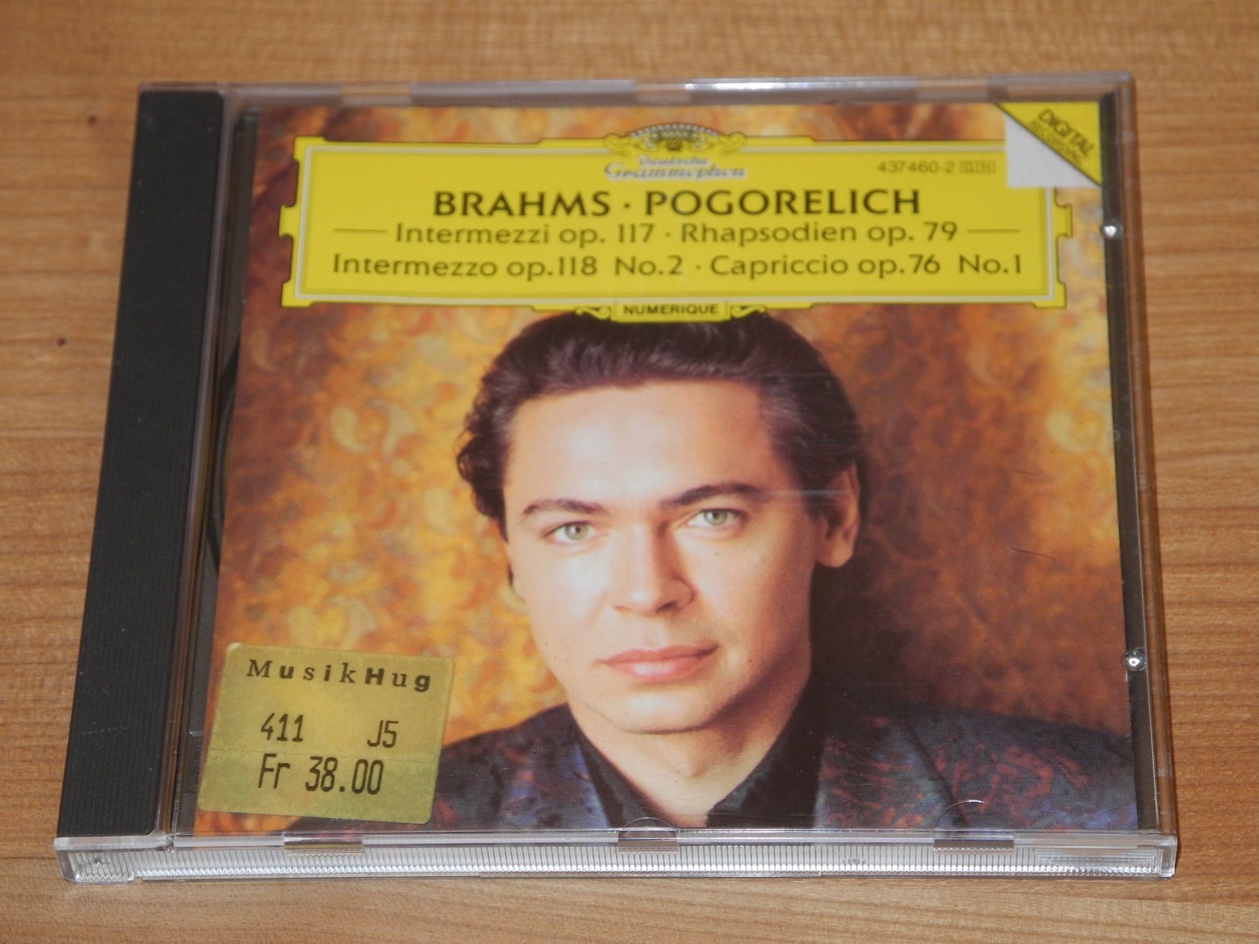 CD: IVO POGORELICH SPIELT BRAHMS - INTERMEZZI - DGG – Nuovo (secondo la descrizione) da Fahrwangen venduto da Swirl2