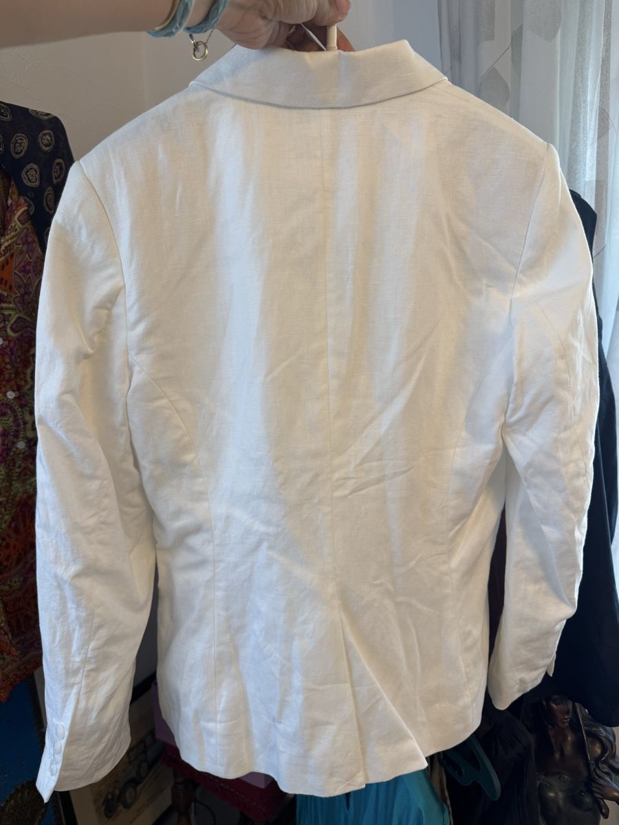H&M Vestes: H&M Leinen Blazer – D'occasion à Obfelden par cesarina10 4