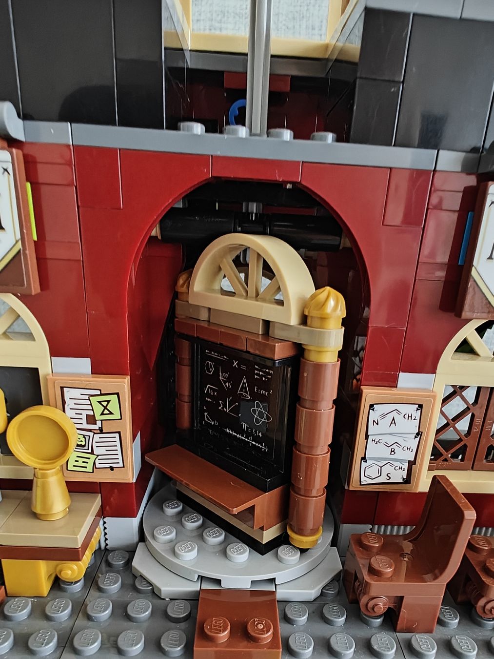 Lego Kit di costruzioni: Lego 70425: Spuck Schule – Usato da Tuggen venduto da Basinger 2