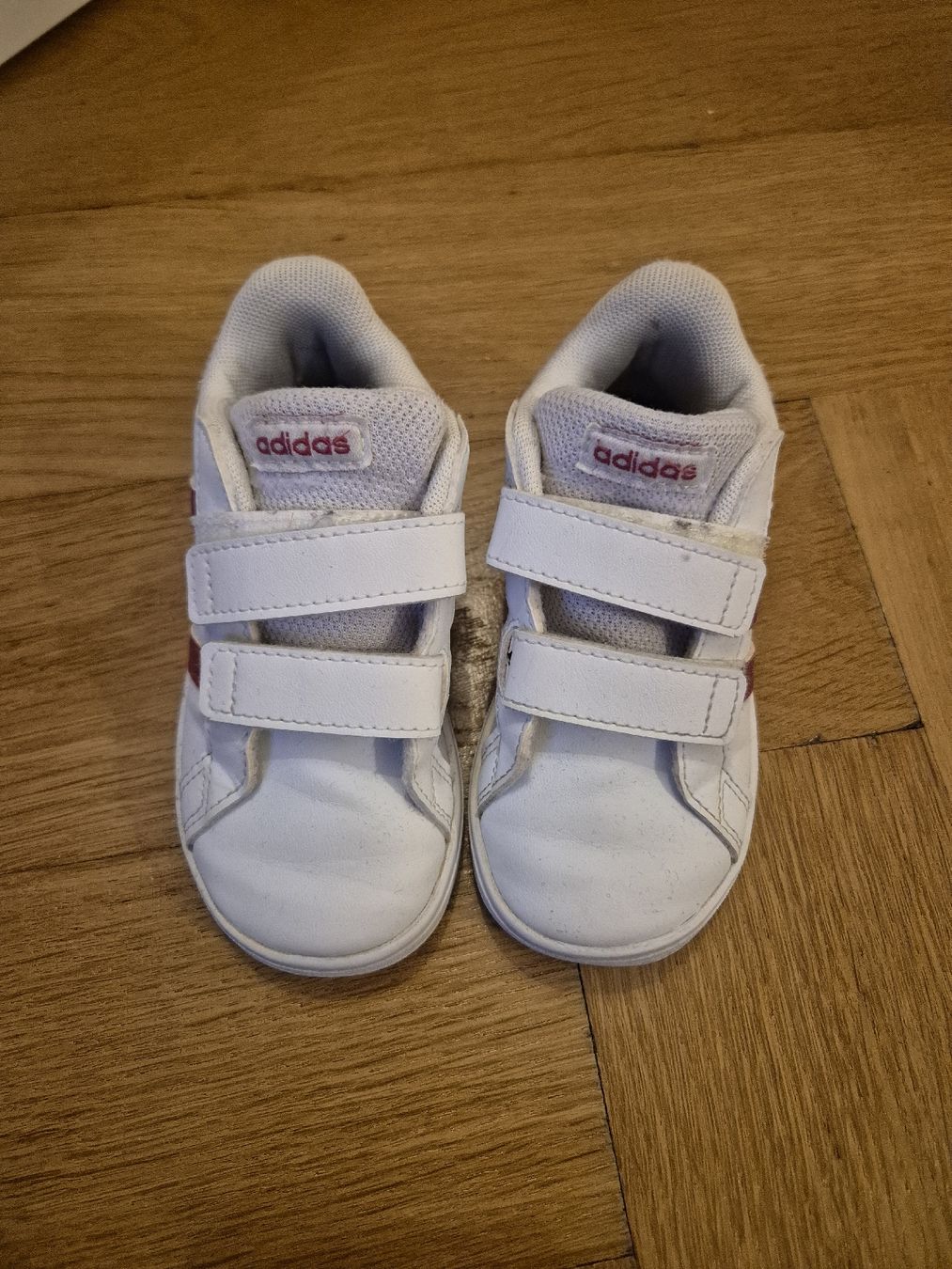 Adidas Scarpe per ragazze: Adidas Schuhe, Gr. 22 – Usato da Zürich venduto da Inanina