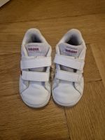 Adidas Schuhe, Gr. 22