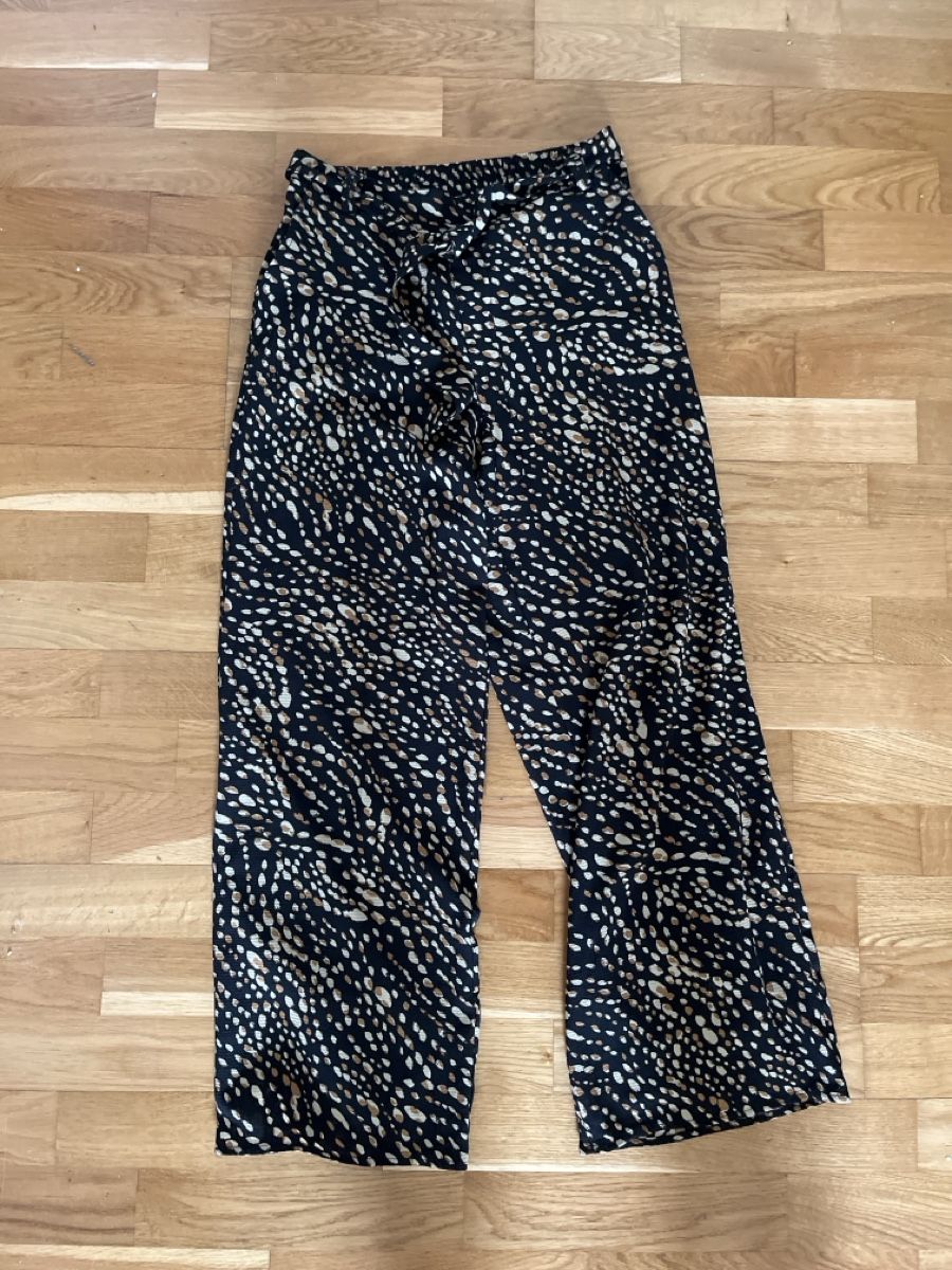 Pantaloni: Sommerhose mit Muster – Usato da Zürich venduto da Samichlaaus