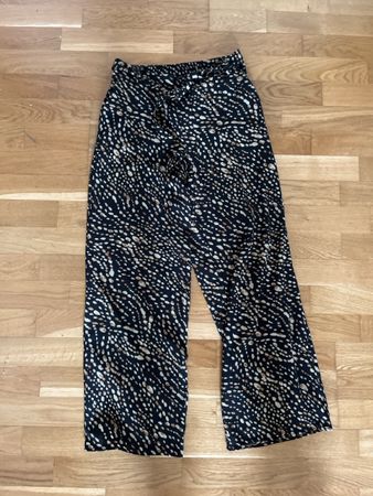 Sommerhose mit Muster