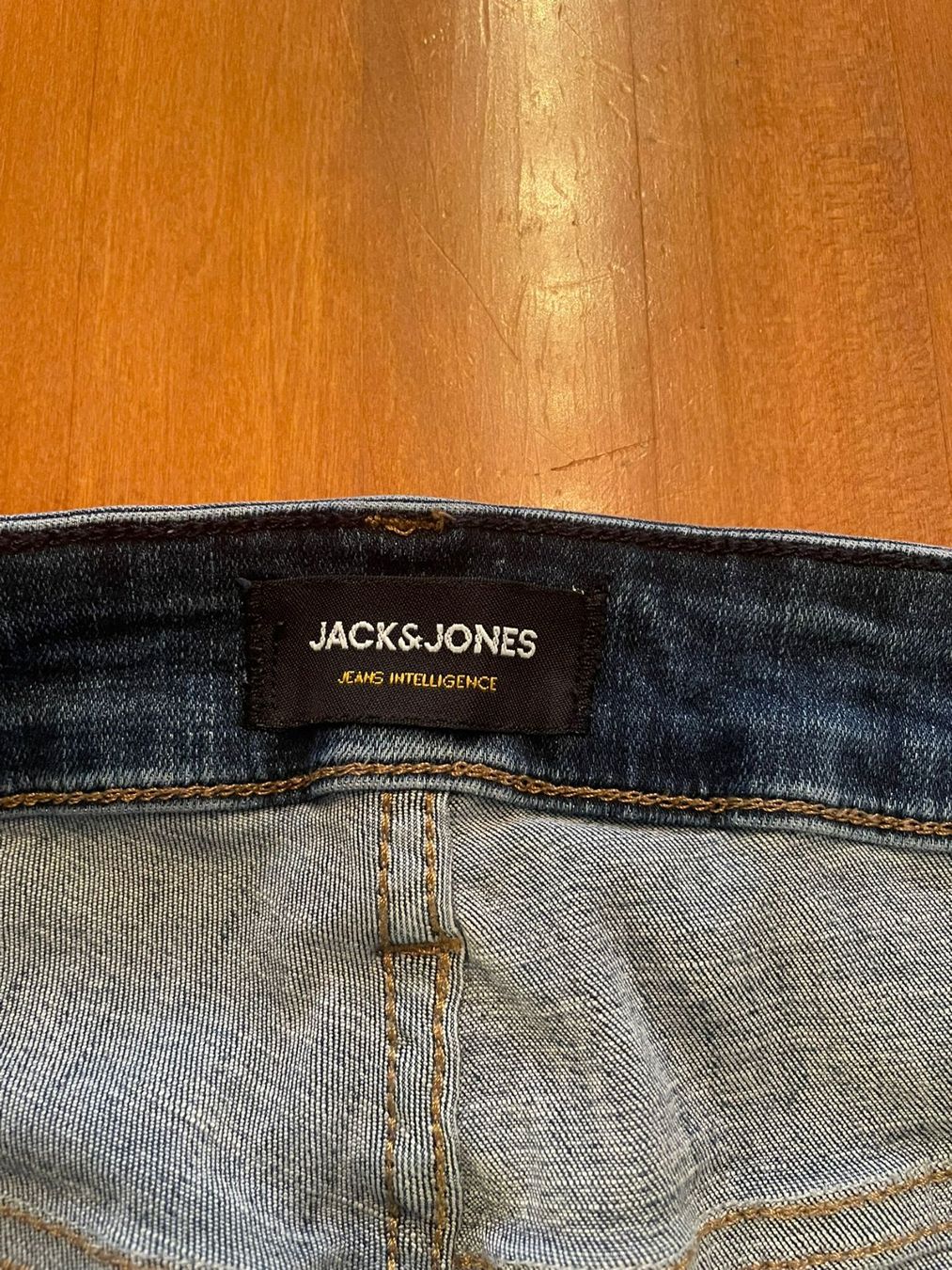 Pantaloni: Hose Jack & Jones Grösse: 33/32 – Usato da Würenlos venduto da getskill 3