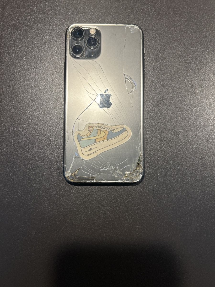 Apple Telefoni cellulari / Smartphones: Iphone 11 Pro 256gb – Usato da Gossau SG venduto da ste_6987 1