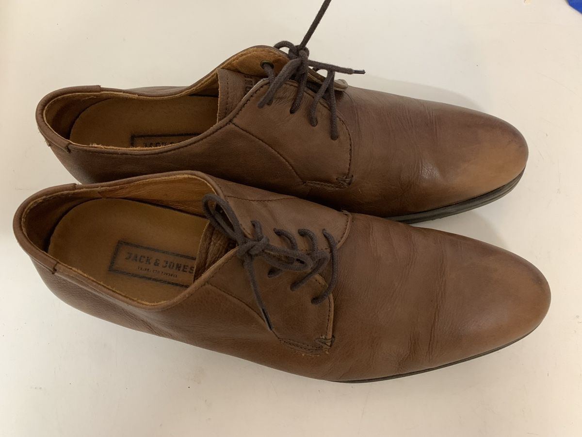 Jack & Jones Scarpe da uomo: Jack & Jones Leder Schnürschuhe, Gr. 45 – Usato da Egg b. Zürich venduto da ohtannenbaum 1