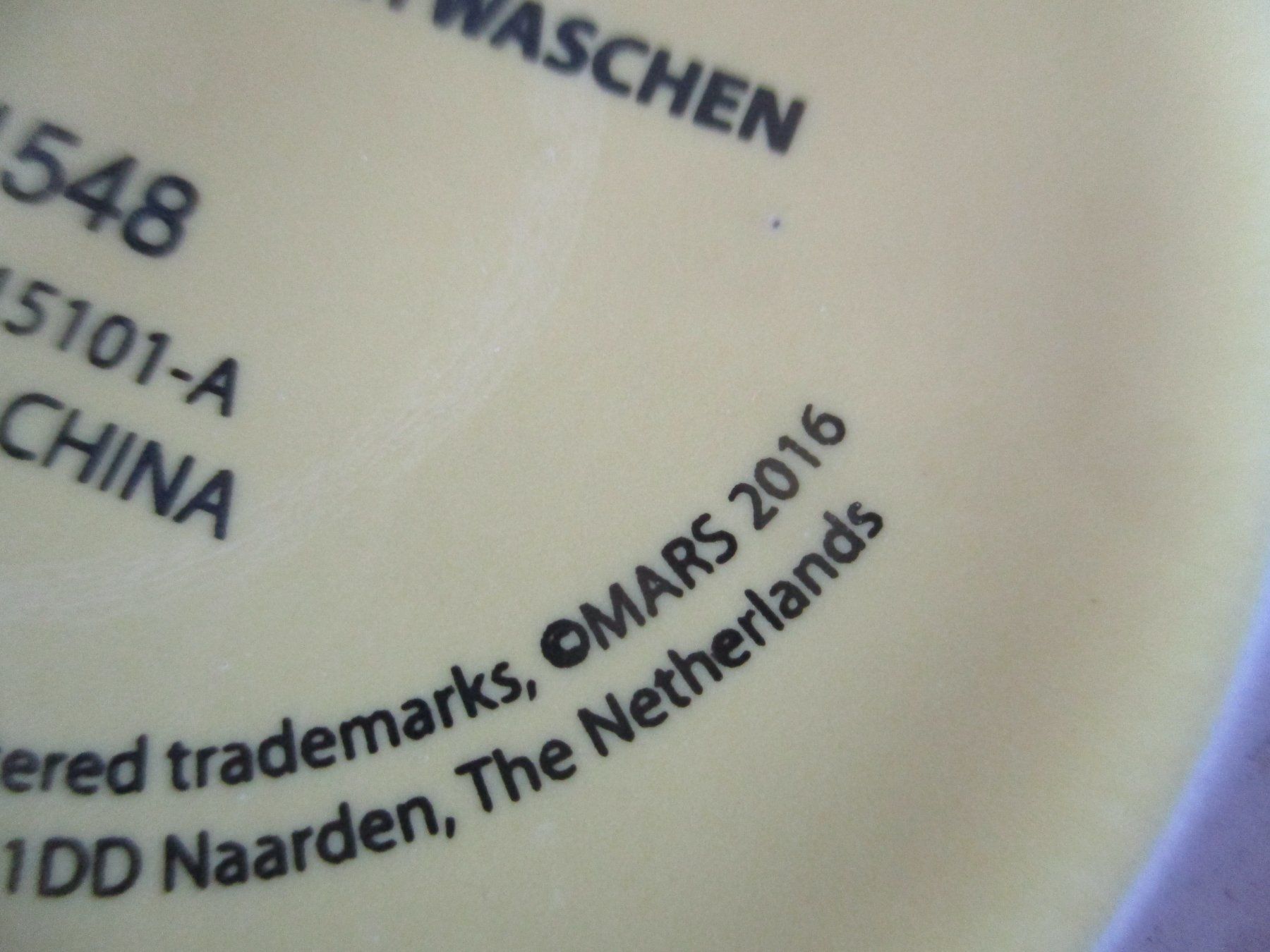 Geschirrsets: Tassen Mug, M & M – Gebraucht aus Birsfelden von alles-muss-raus 1