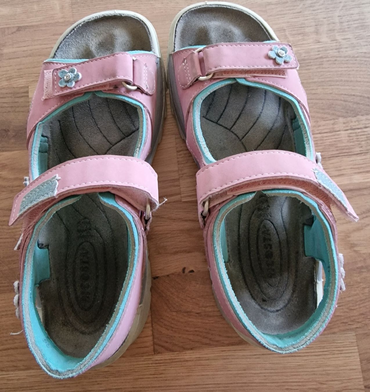Scarpe per ragazze: Sandalen grösse 35 – Usato da Frutigen venduto da Maqua 1