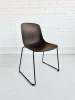 Stuhl „Pure Loop PCR“ von Infiniti / Post-Consumer-Recycled