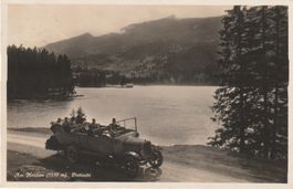 Postauto am Heidsee