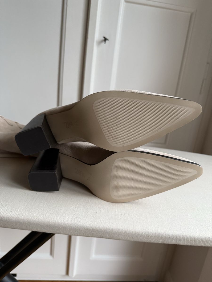 Zara Scarpe da donna: Zara suede boots - Size 40 - New - Never Worn – Nuovo (secondo la descrizione) da Genève venduto da jul_5xsn 9