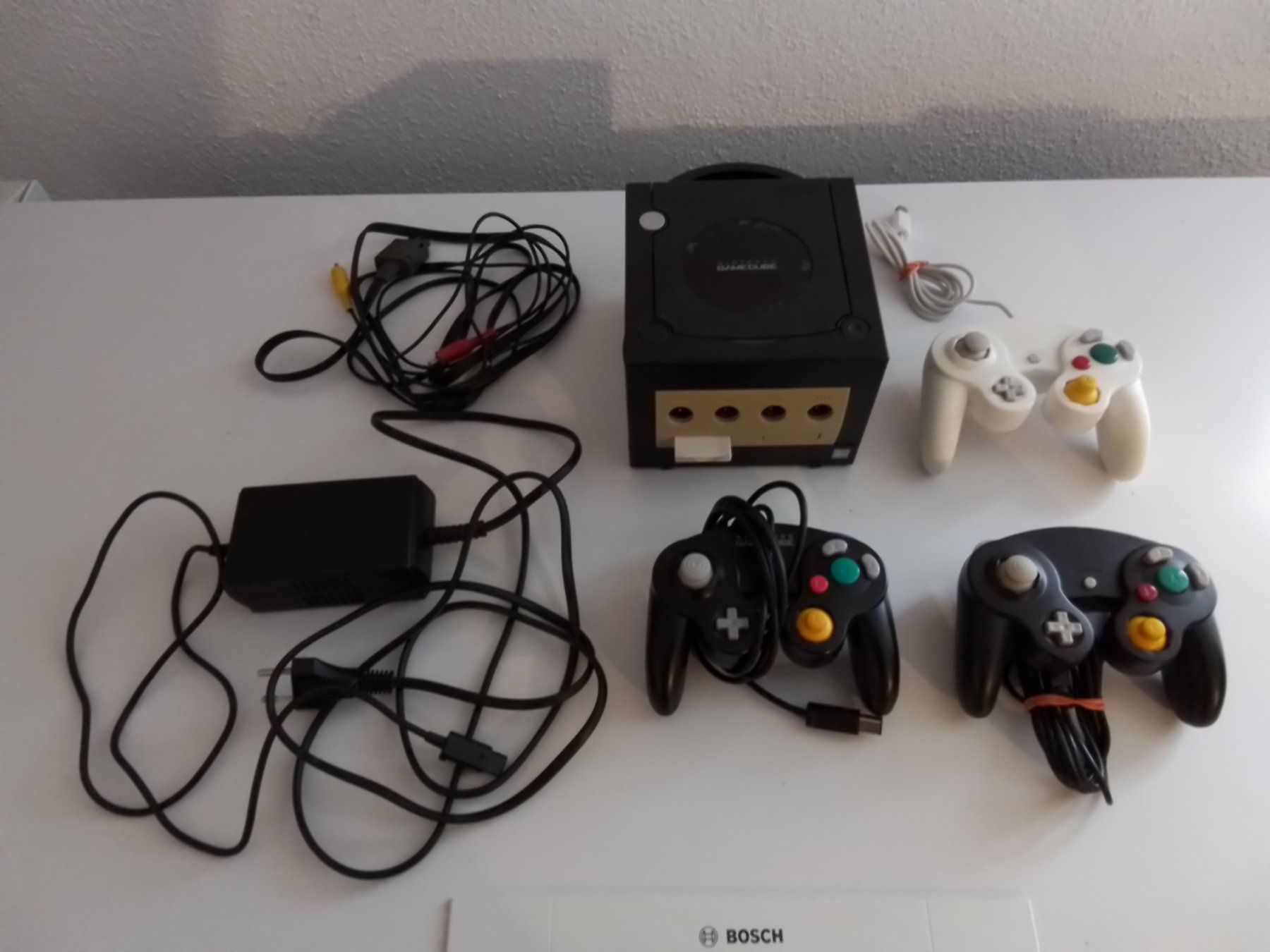 Nintendo Jeux: GameCube + 11 jeux – D'occasion à Courgenay par Romano-Athletics