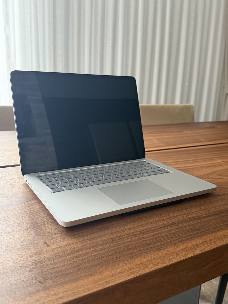 Microsoft Notebook: Surface Laptop Studio 2 i7 RTX4060 64GB 1TB + Pen – Nuovo (secondo la descrizione) da Adligenswil venduto da dur_9rn8 3