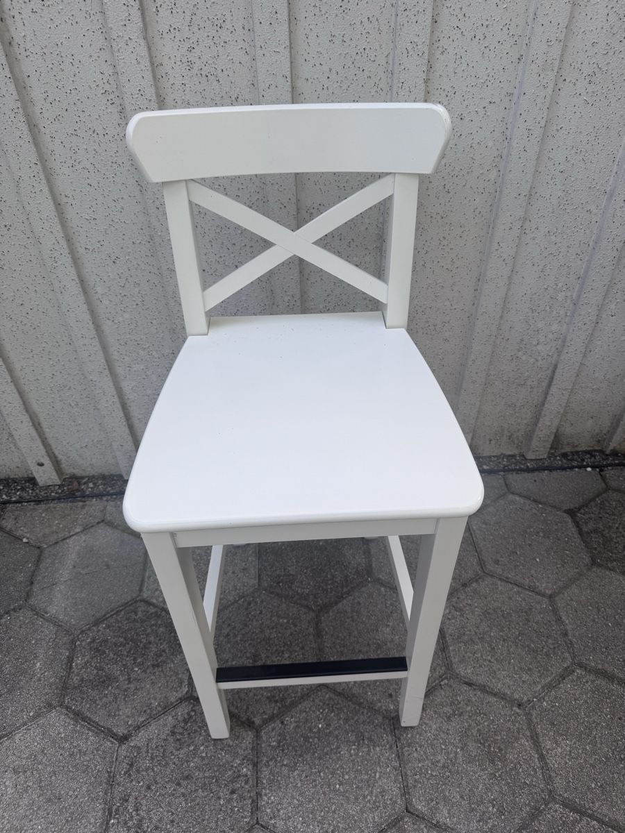 Ikea Tabourets: 2 x Ikea Ingolf Barstühle – D'occasion à Holziken par brockolino 1