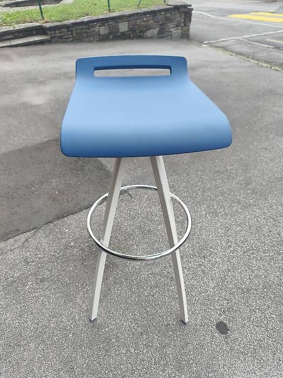 Sgabelli: Tabourets MIT by ACTIU  – Usato da La Tour-de-Peilz venduto da ves_qg8r 2