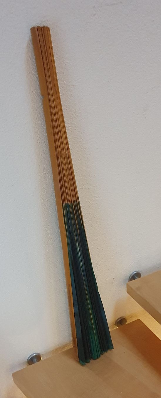 Tutte le decorazioni: Wandfächer gross – Usato da Rothrist venduto da Dluna1 4