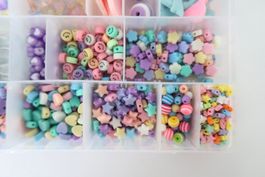 💖 Boîte de perles fantaisie multicolores pastel 💖