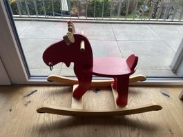 Cheval à bascule en bois renne