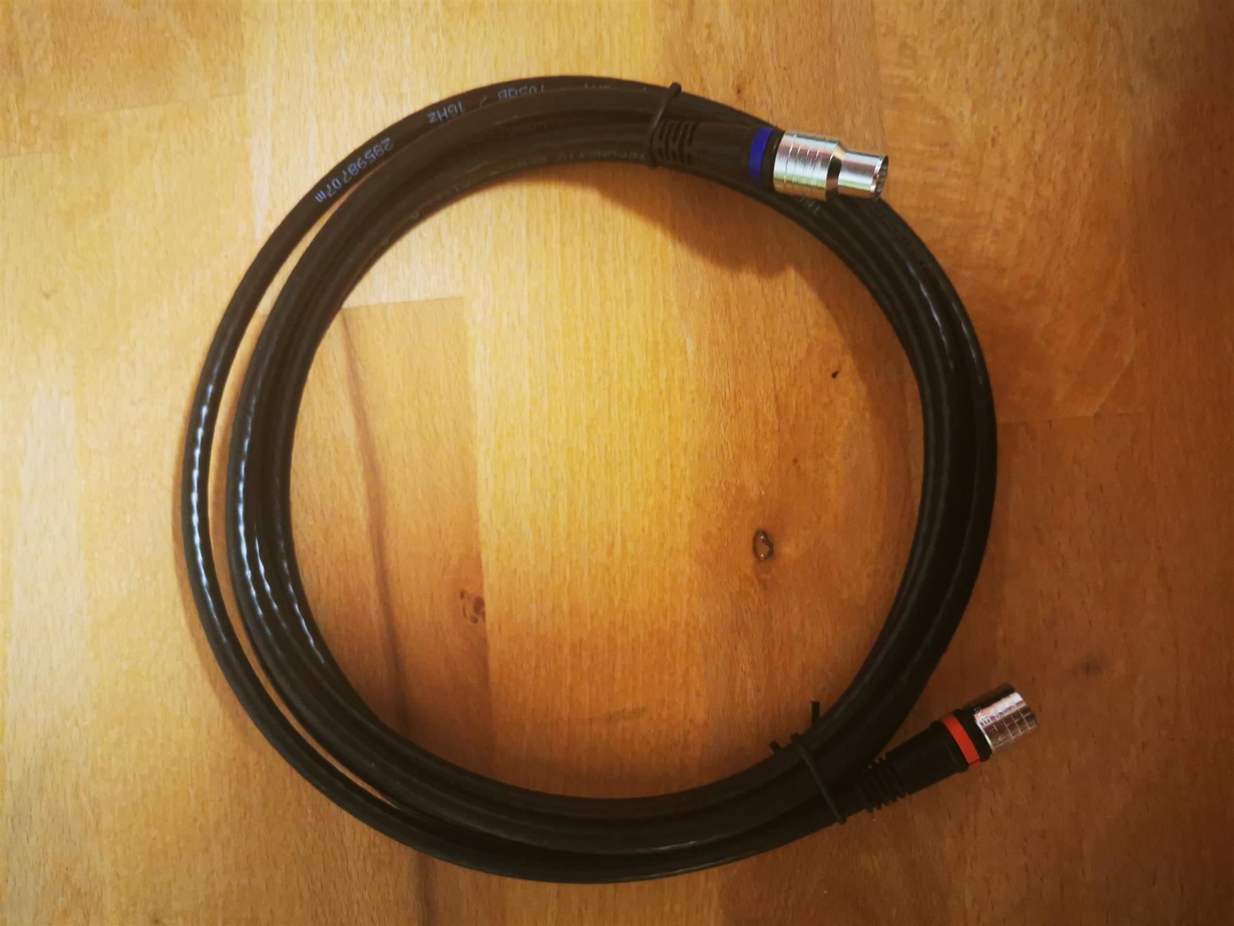 Cavi: RLA++ Antennenkabel – Nuovo e nell'imballaggio originale da Buchs ZH venduto da Sutoris