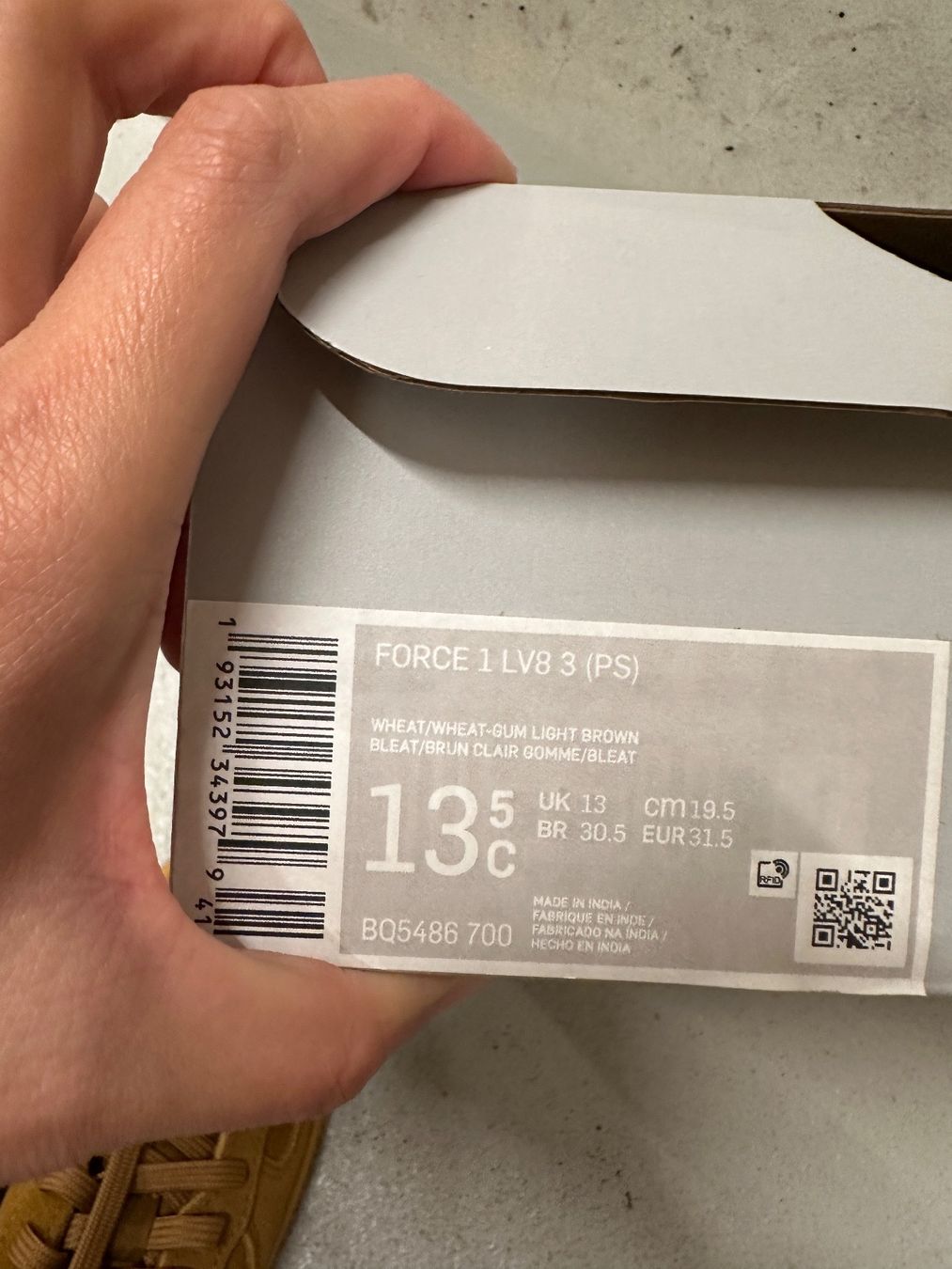 Scarpe da uomo: Neu Air force 1 Gr 31.5 – Nuovo e nell'imballaggio originale da Gümligen venduto da xifenglie 2