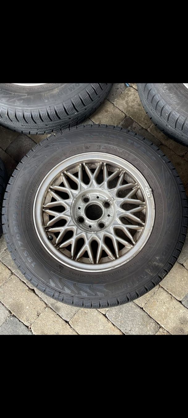 BMW Pneus & Roues: Bmw e30 Räder 4 Stück – D'occasion à Frauenfeld par ett_57y9 1