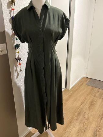 Kleid kaki von MNG mit Seidenanteil Gr. XS