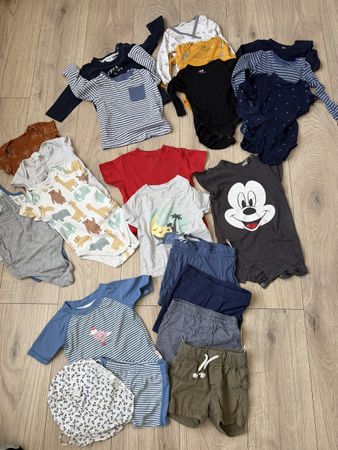 Kleiderpaket Gr.74/80