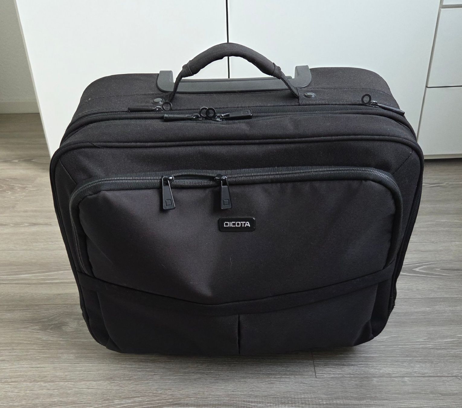 Valigie & Borse: DICOTA Notebook-Rollkoffer Eco Multi Roller – Usato da Trimbach venduto da simple7