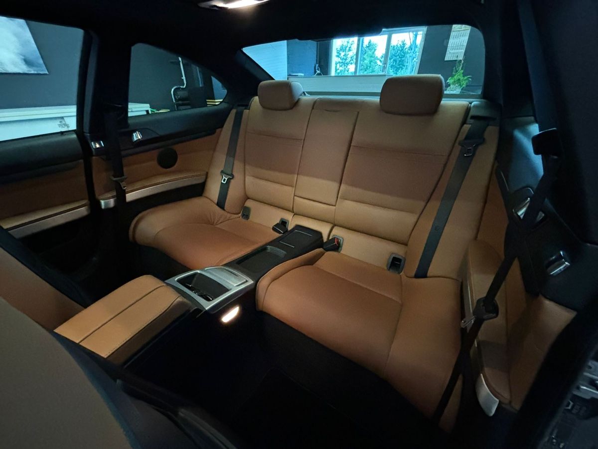 BMW Automobili: Bmw e92 335i M Paket – Usato da Ermatingen venduto da vad_82p5 8