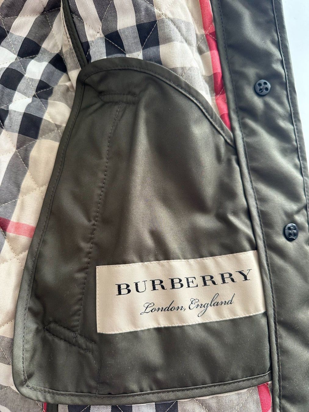 Burberry Giacche: Original Burberry Steppjacke – Nuovo (secondo la descrizione) da Zug venduto da Sharon_ 2