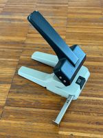 Schwerer Locher Leitz