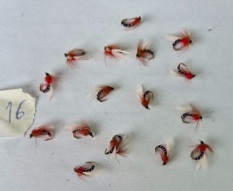 Köder: 16 Stück Trockene Fliege – Neu und originalverpackt aus Kehrsatz von ba-ch
