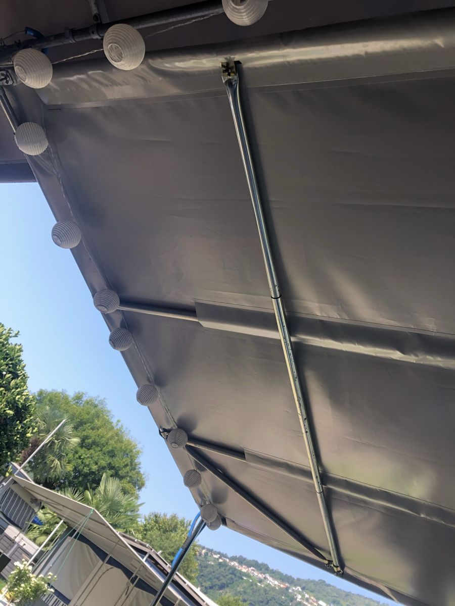 Camper Zelte: Sonnendach vor Vorzelt – Gebraucht aus Lauerz von zue_5qpb 7