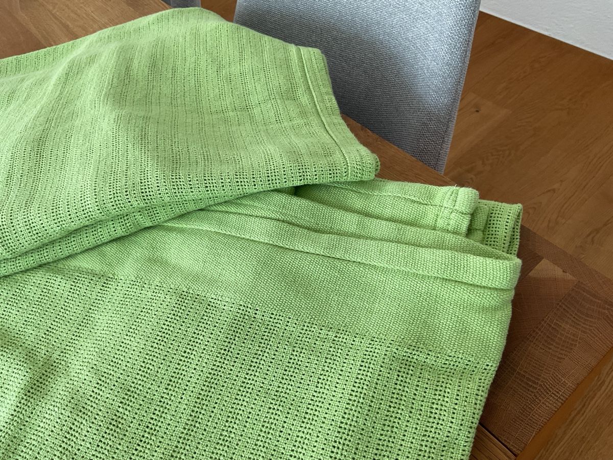 Coperte: 2 Sommerdecken, hellgrün, Baumwolle 150x210cm – Usato da Bern venduto da kano68 1