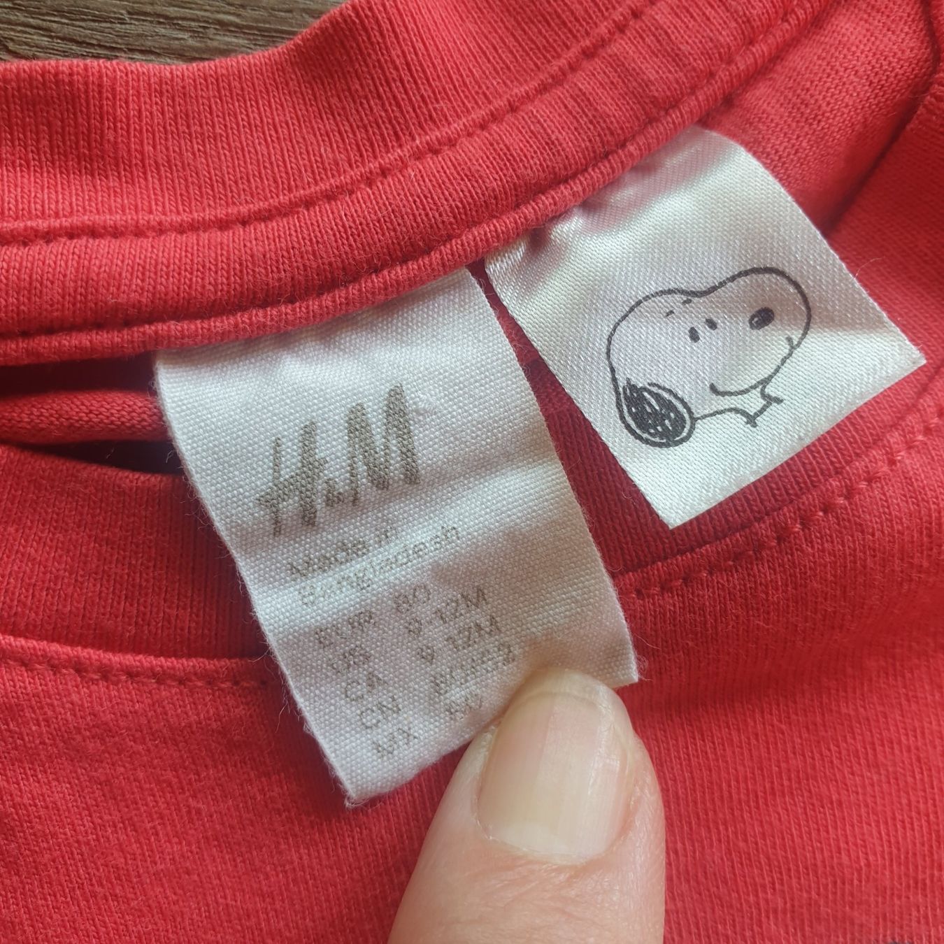 H&M Maglioni & Felpe: 🐸 SNOOPY PULLOVER "JOE COOL" 80 HUND – Usato da Môtier (Vully) venduto da Frogs 4
