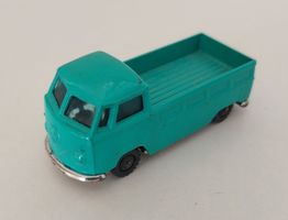 Husky VW Bus Pick Up  1:66