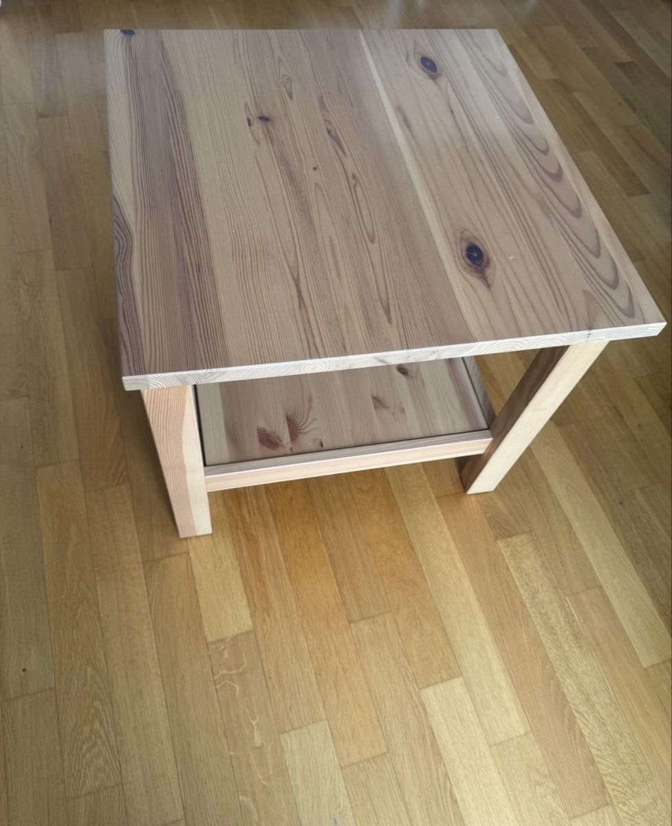 Tables de nuit: Ikea Couchtisch hemnes – D'occasion à Unterengstringen par Cuz_5555