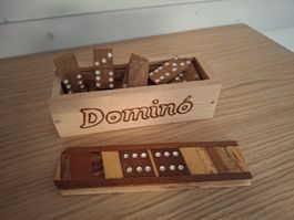 Domino aus Holz