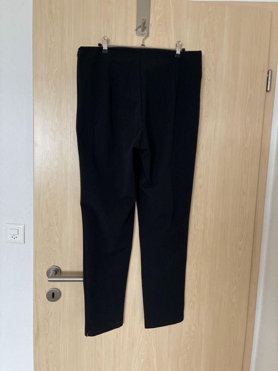 Rundholz Hosen: Damenhose Rundholz – Gebraucht aus Cheyres von zwischendurch 2