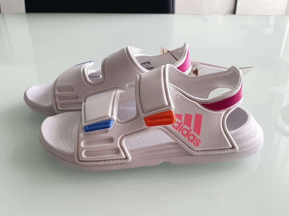 Adidas Schuhe für Mädchen: Gr. 30 - Adidas Badesandalen, Neu – Neu und originalverpackt aus Nürensdorf von Mandy_Nguyen