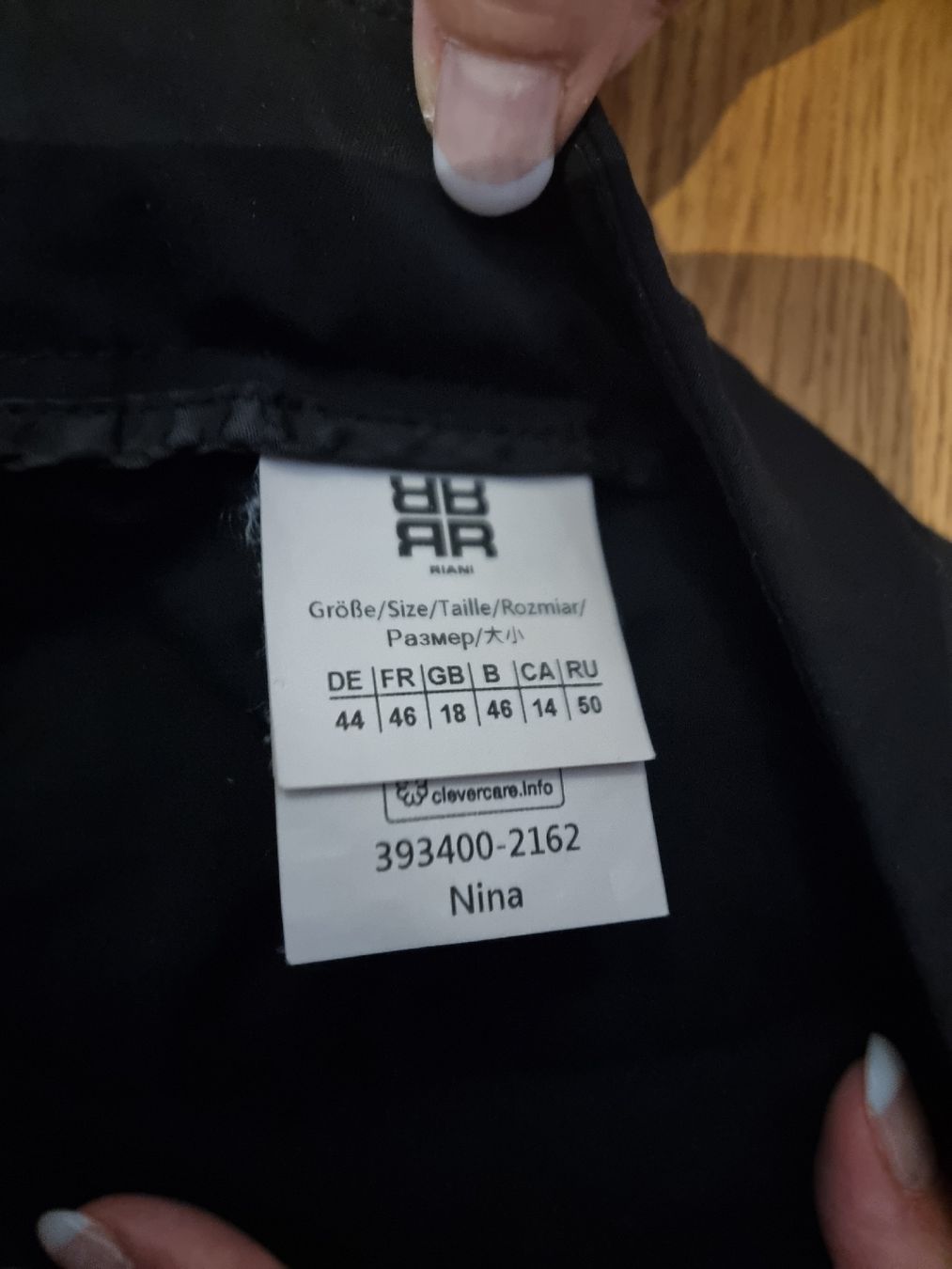 Riani Pantaloni: RIANI Damenhose (Gr. 44) – Nuovo (secondo la descrizione) da Zumikon venduto da chv_w96q 5